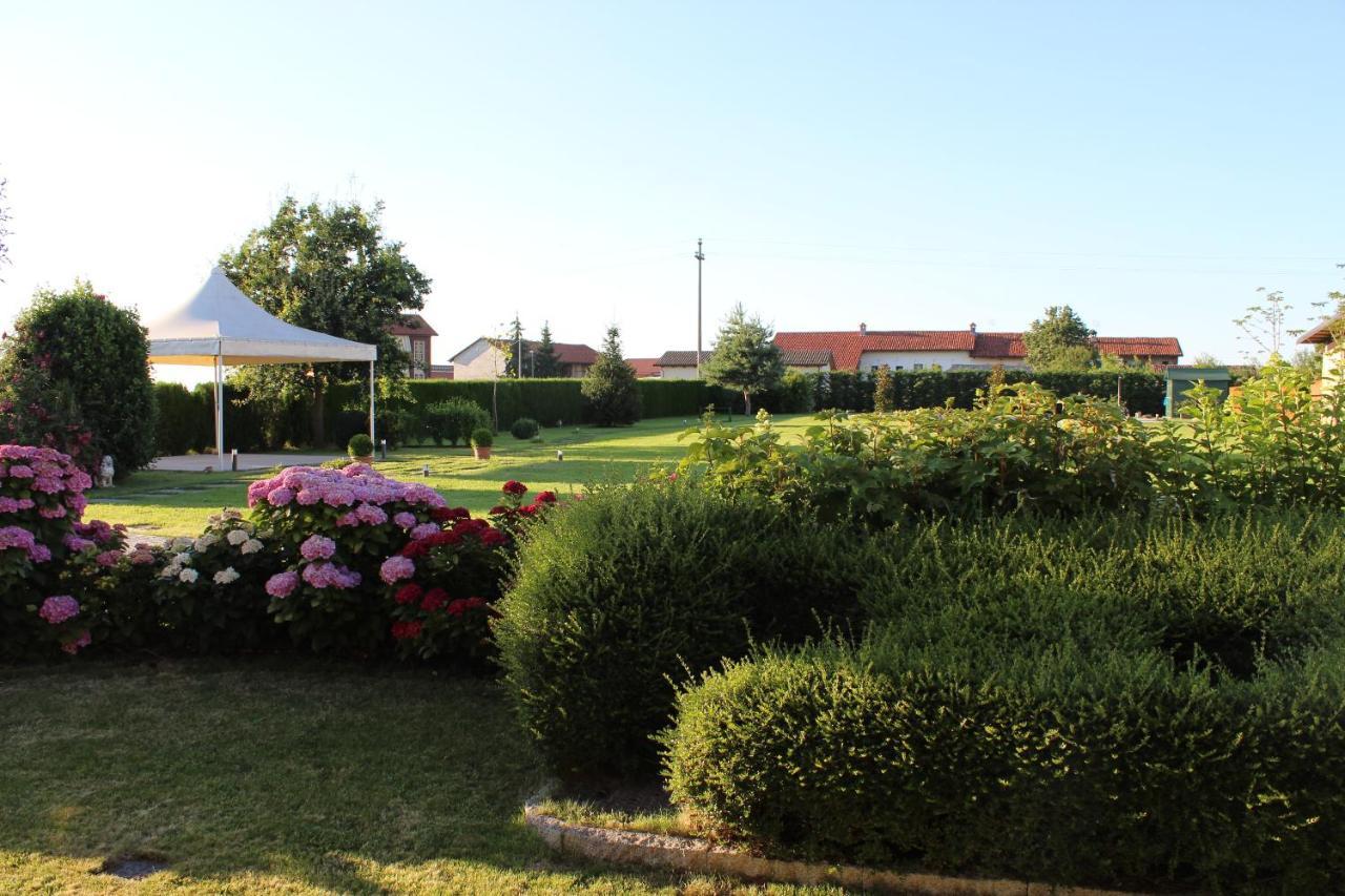 Agriturismo Sarmore Salmore ภายนอก รูปภาพ